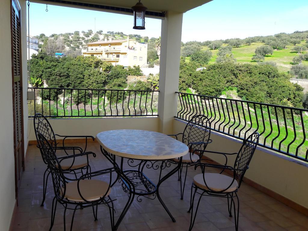 Apartamentos Vista La Maroma Viñuela Extérieur photo
